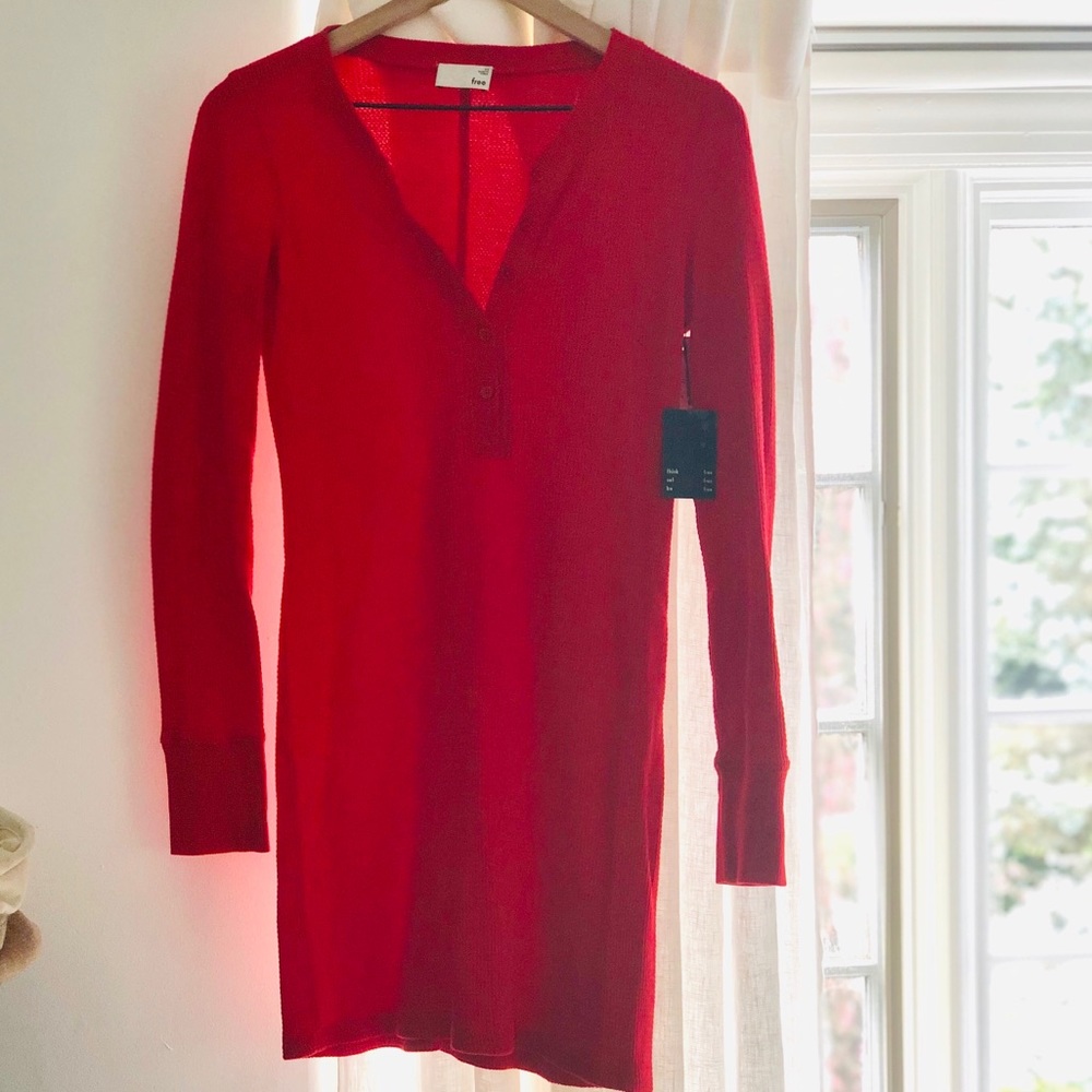 NWT Aritzia Thermal Red Ava Dress.  Sz XS